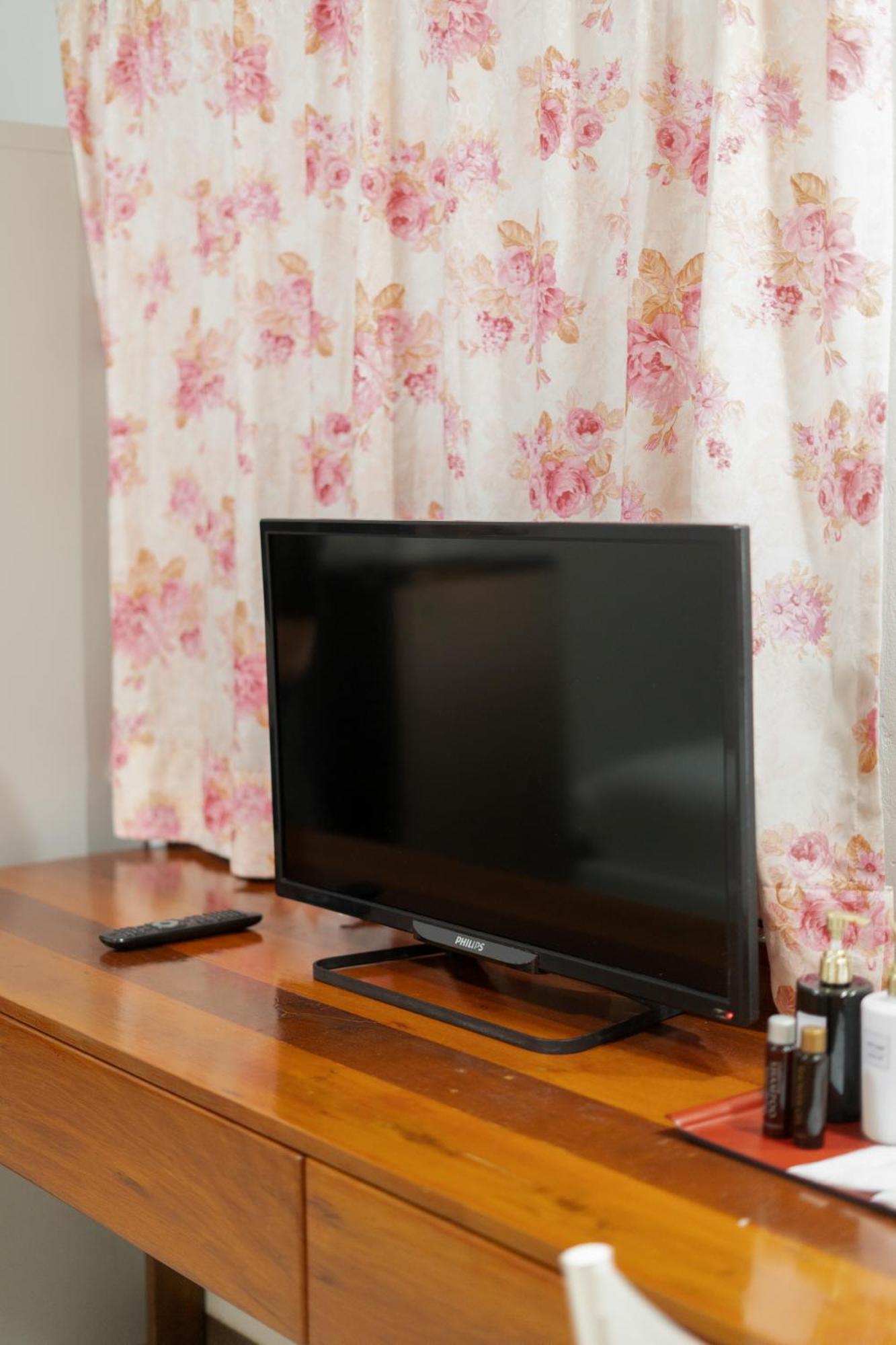 Nicha Residence Hotel バンコク都 エクステリア 写真